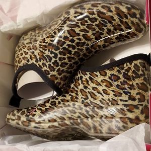 Corky's Stormy Ankle Boot Cheetah print size 12